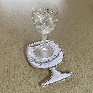 Free In the hoop Wine Glass Coaster