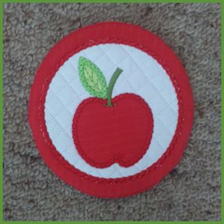 How to make our Free In the hoop Apple Coaster