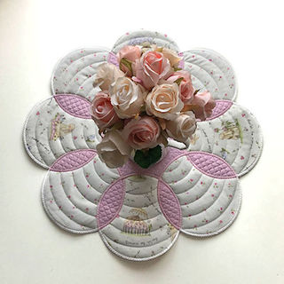 How to make our Large Applique Simply Circles Placemat