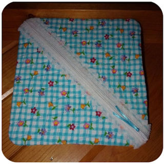 How to make your own Lace Zipper