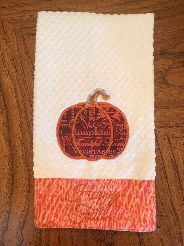 Bevs Free In the hoop Pumpkin Towel