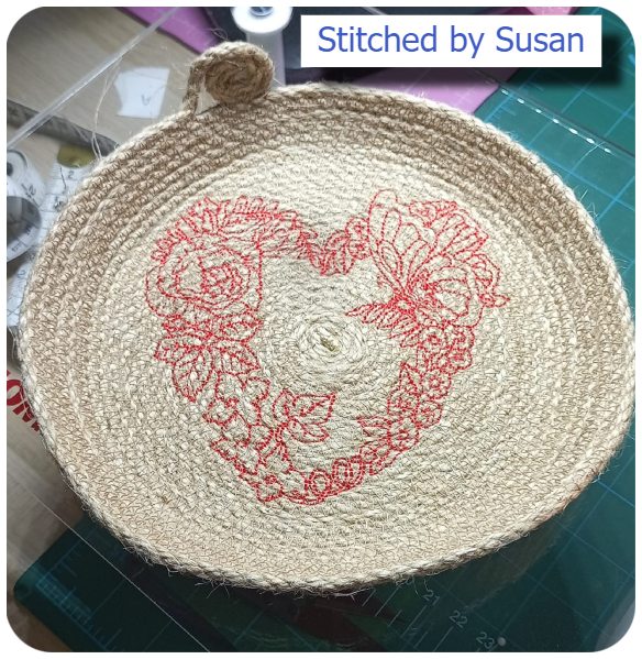 Flora rope bowl by Susan