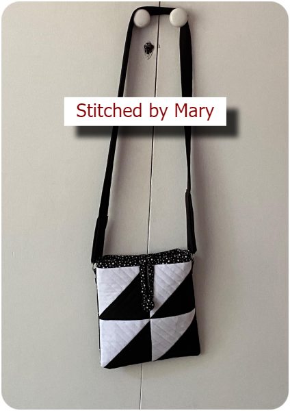 Free Half Square Triangle Bag by Mary