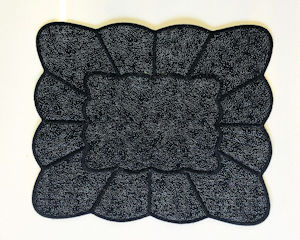 Applique Scallop Placemat