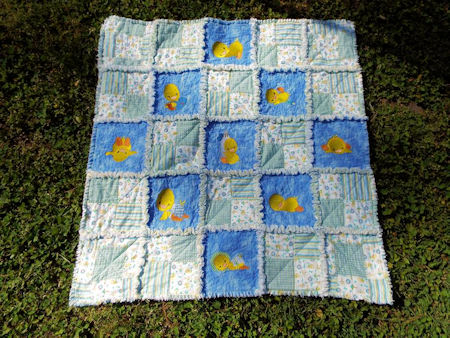 Baby Duck Raggy Quilt