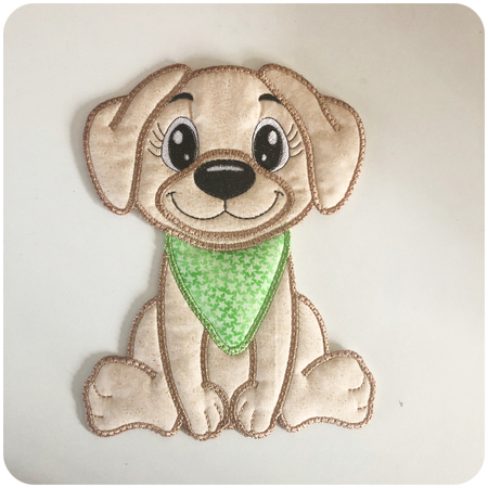 Large Applique Dog No Tongue - 600