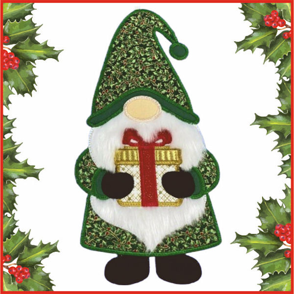 Large Festive Gnome by Kays Cutz - 600a
