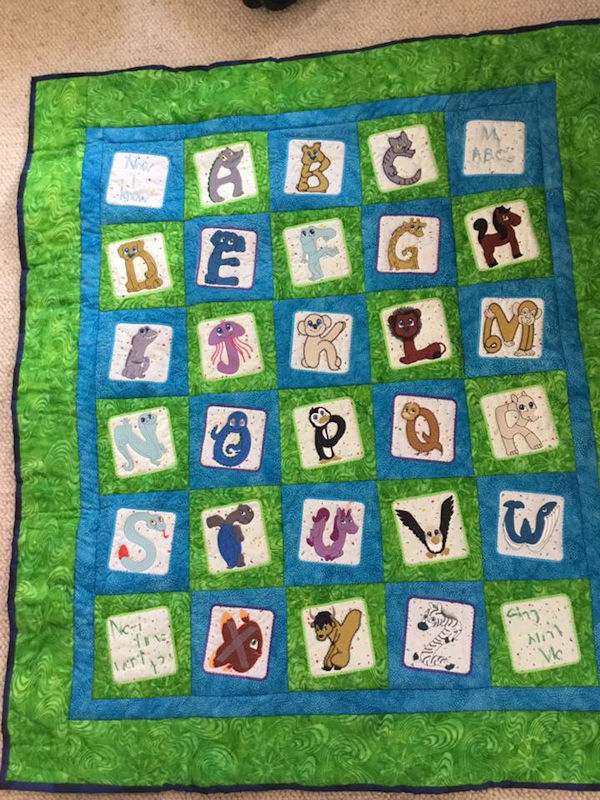 Lesley Zoo Alphabet Quilt