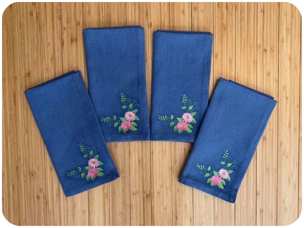 Napkins with Floral Corners by Beverly