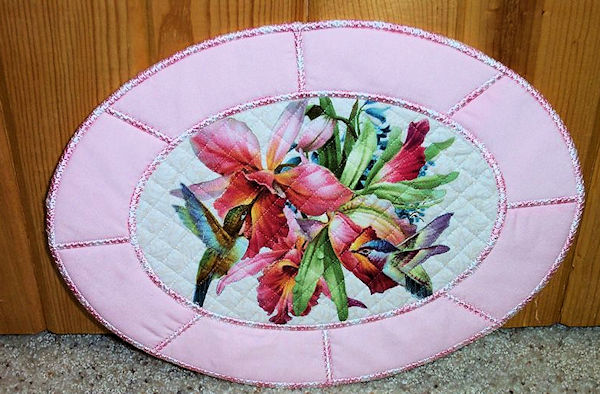 Placemat in the hoop by Sandy