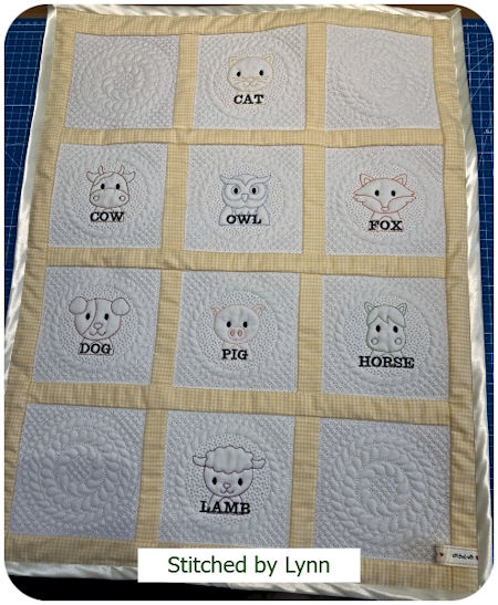 Scallop Edge farm Quilt by Lynn