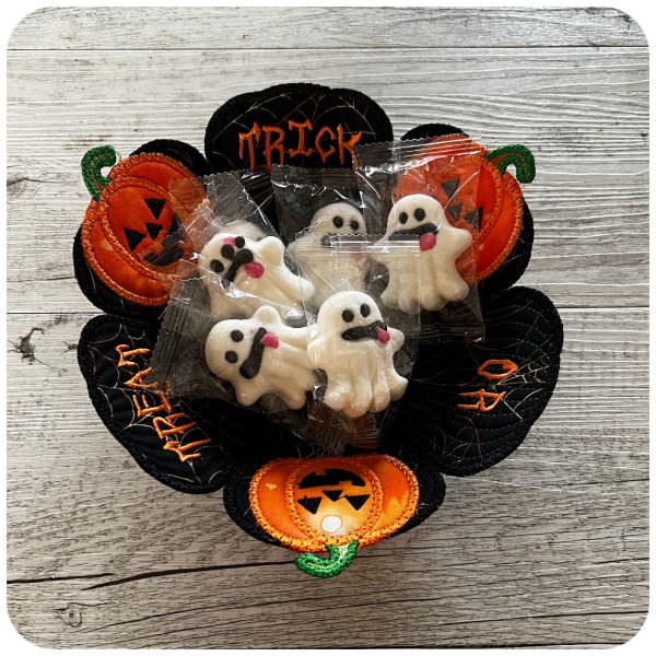 Trick or Treat Bowl by Kreative Kiwi