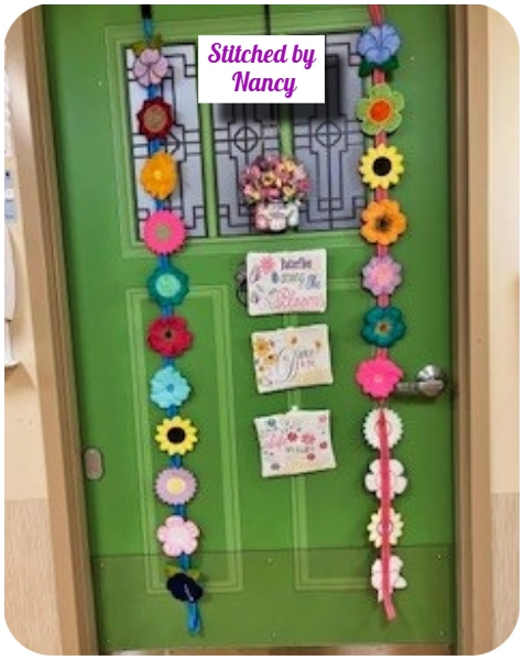Free Flower hangers by Nancy