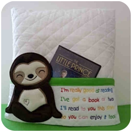 Free_Reading_Pillow_Verse-2 by Kay a