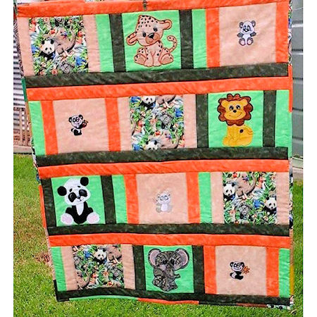 Lorraine Zoo Quilt