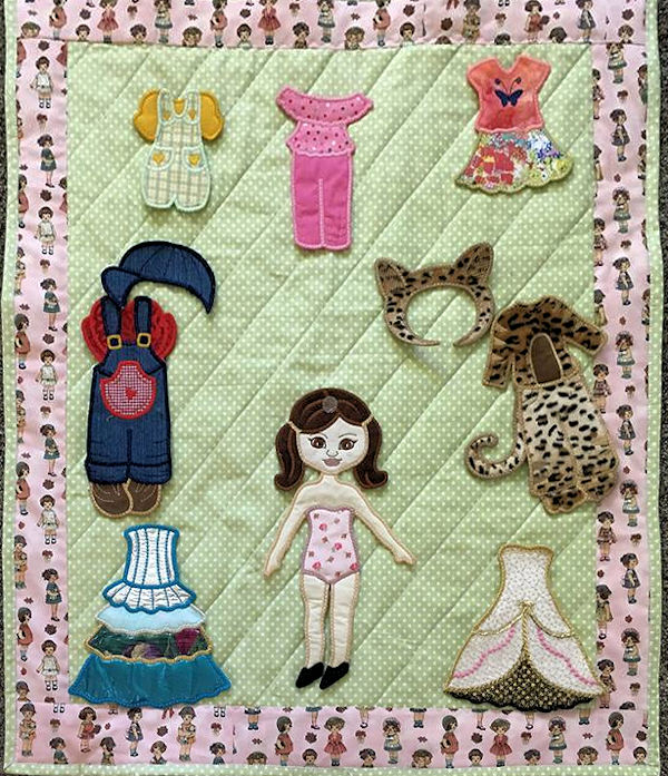 Dress Up Daisy Mini Quilt