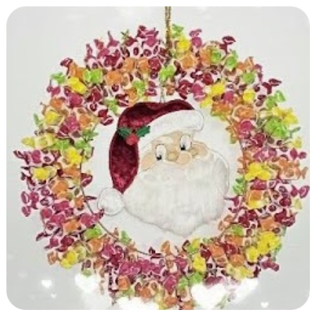 How to make a Santa Sweetie Wreath