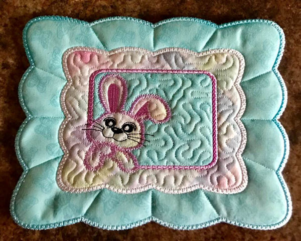 Marys Bunny Mug Rug with Rectangle Scallop Coaster