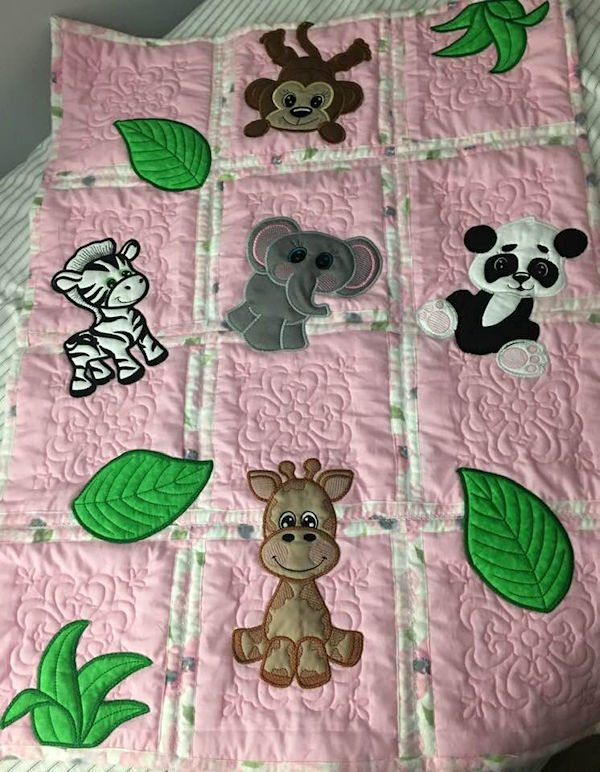 Rachel - Large Jungle Animals Quilt