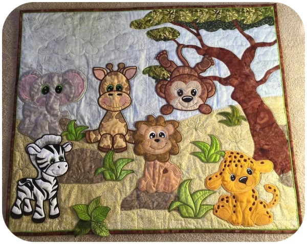 IW - Margaret - Jungle Animal Quilt - 600