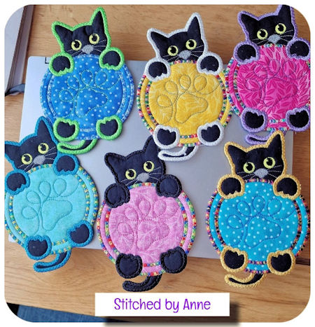 Free Peeking Cat Coasters by Anne - 450